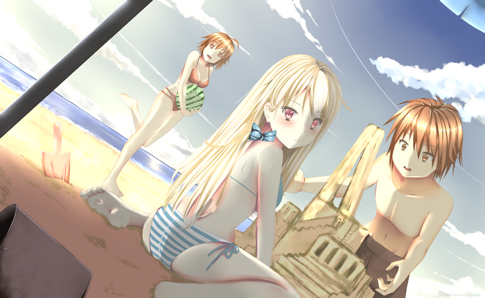 Mashiro Shiina and friends at the beach
