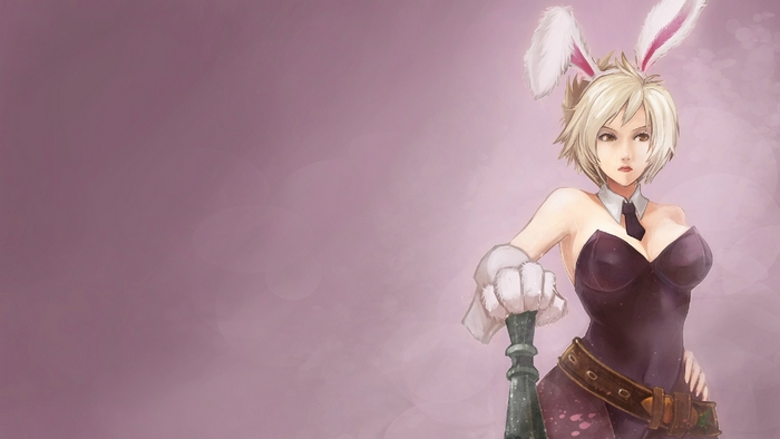 Riven from League of Legends bunny outfit
