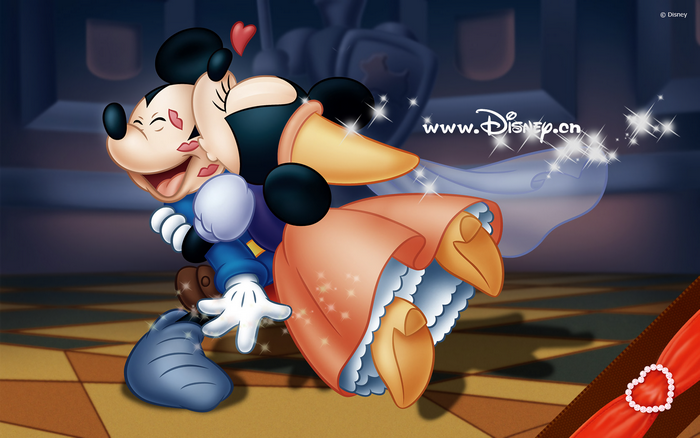 Mickey Mouse and Minnie Mouse kissing