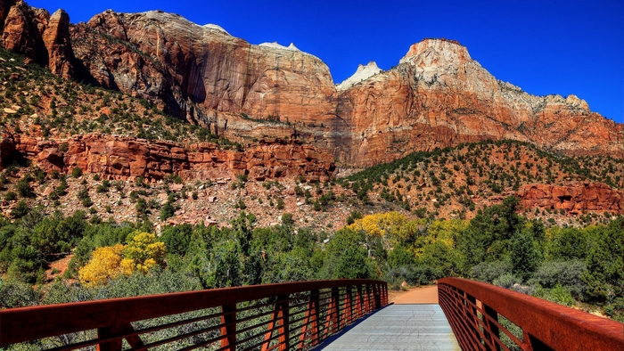 Red bridge and mountains in Zion National Park
