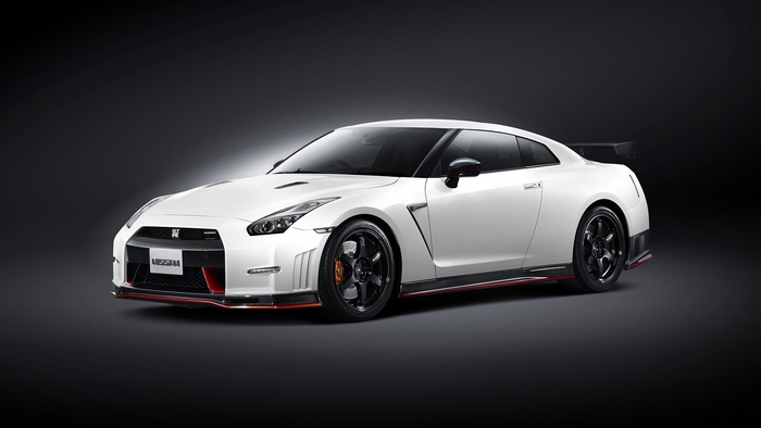 White Nissan GT-R Nismo Coupe