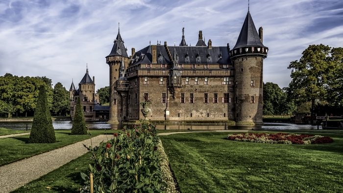 Majestic Medieval Castle with Lush Green Gardens