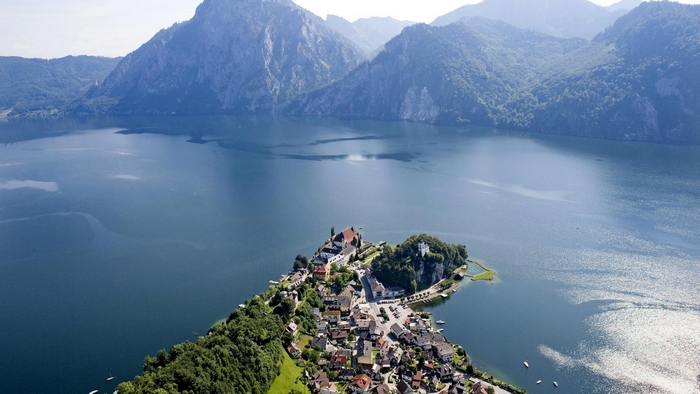 Traunsee Lake and Mountain View in Austria