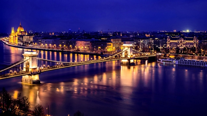 Budapest Chain Bridge Over Danube River at Night