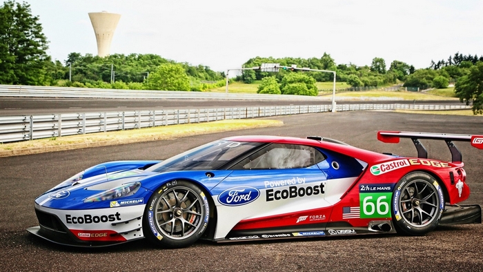 Ford GT Race Car at Le Mans