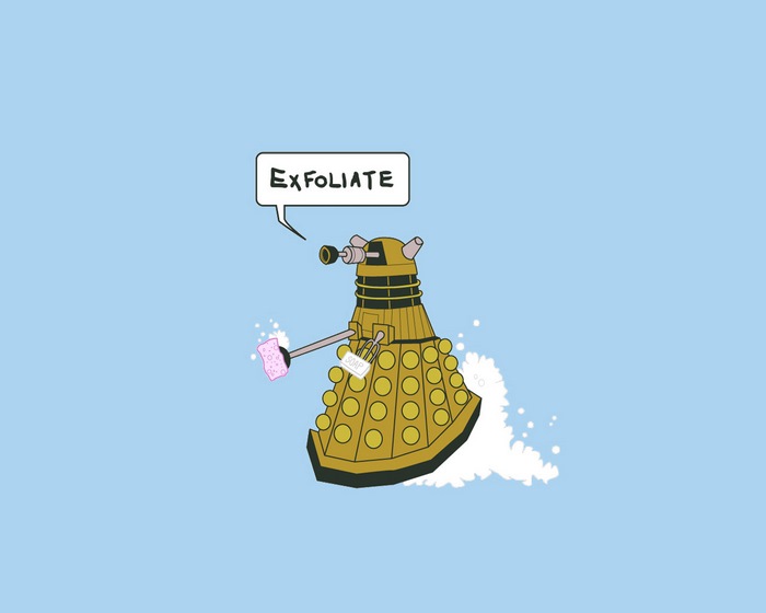 Dalek from Doctor Who exfoliating