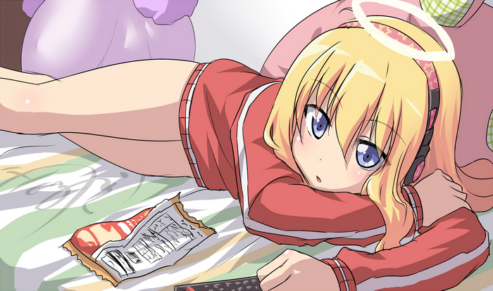 Gabriel Tenma White lying on bed with snacks