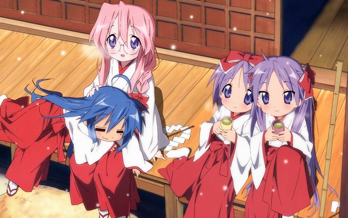Lucky Star: Konata Izumi and friends in shrine maiden outfits