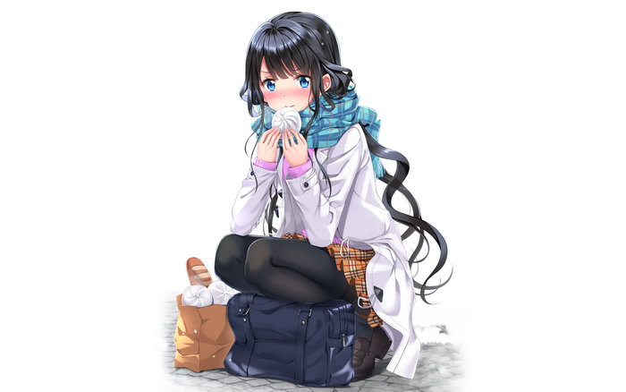 Aki Adagaki eating a bun