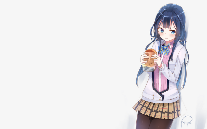 Aki Adagaki holding a bread