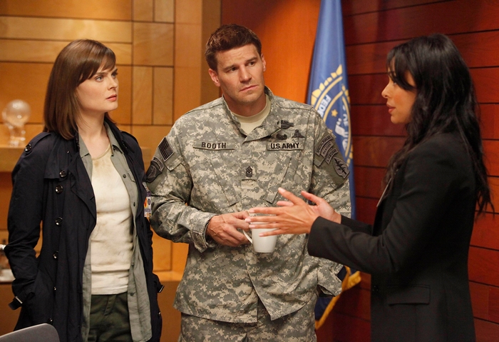 Temperance Brennan and Booth from Bones