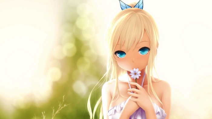 Sena Kashiwazaki holding a flower