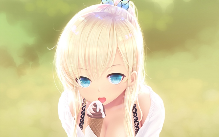 Sena Kashiwazaki eating ice cream