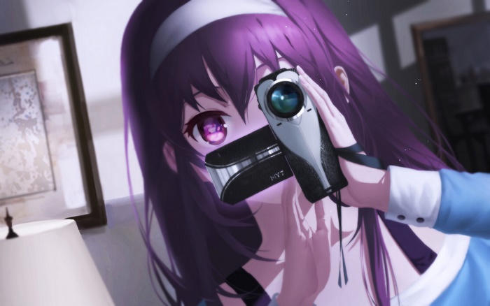 Utaha Kasumigaoka holding a camcorder