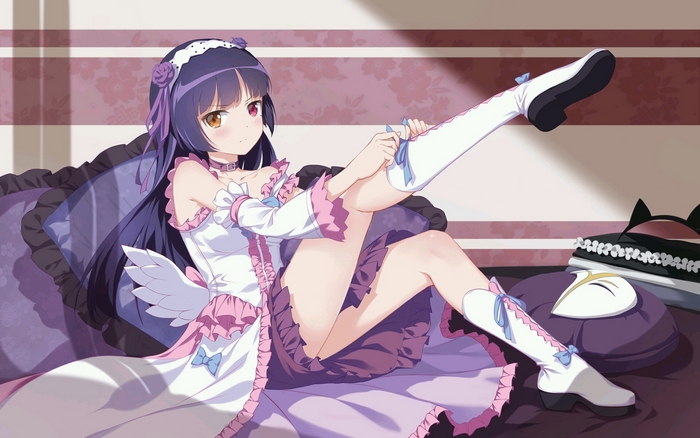 Ruri Gokō in a white and purple dress