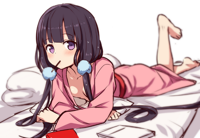 Maika Sakuranomiya lying on bed