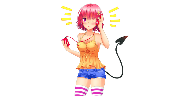 Momo Velia Deviluke listening to music