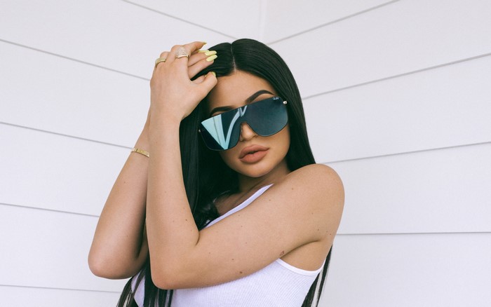 Kylie Jenner wearing Quay sunglasses