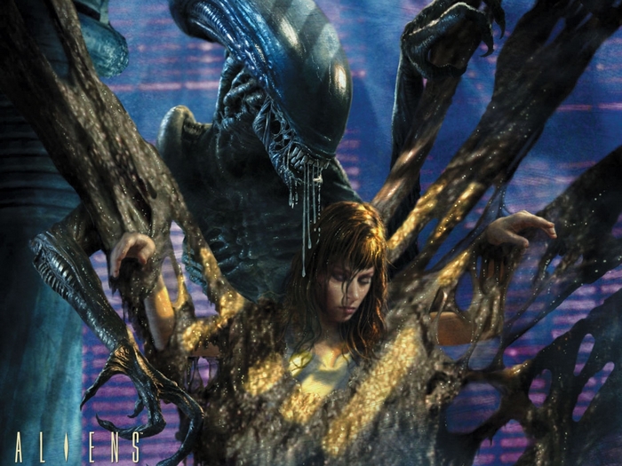 Xenomorph and human from Aliens