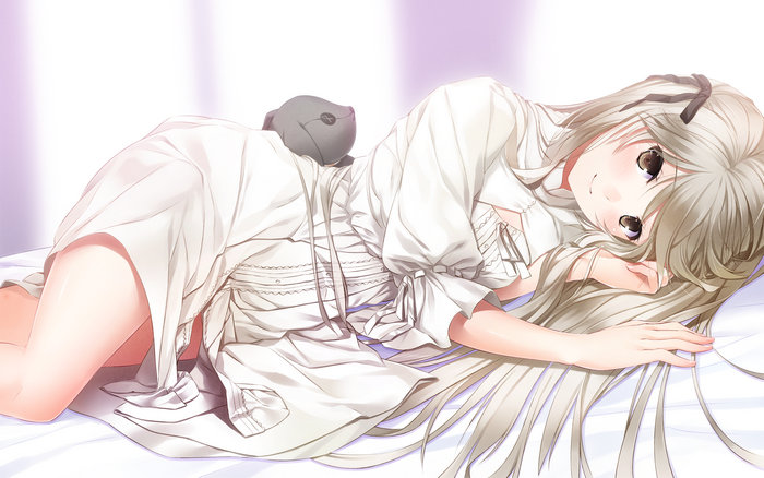 Sora Kasugano with a stuffed toy