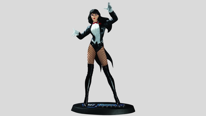 Zatanna from DC Universe Online