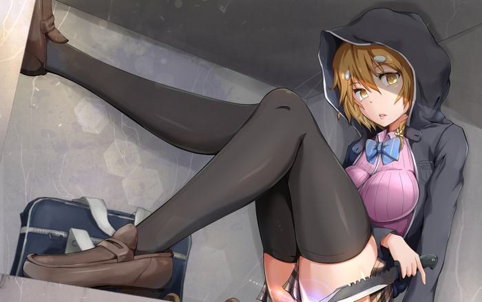 Yoshino Koiwai with a knife