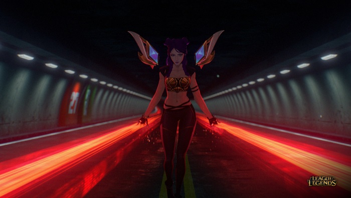 Kai'Sa from League of Legends in a tunnel