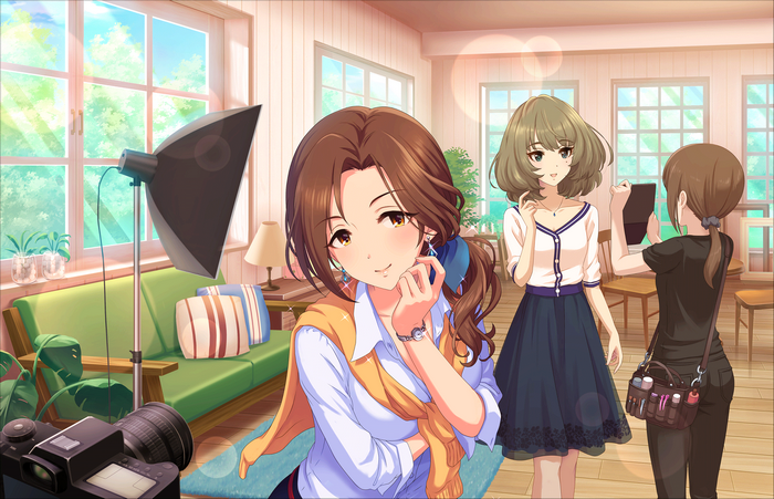 Kaede Takagaki and two women in a studio