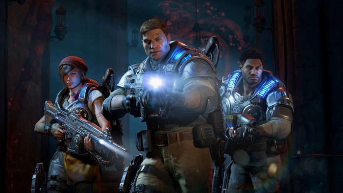 Kait Diaz and two soldiers from Gears of War