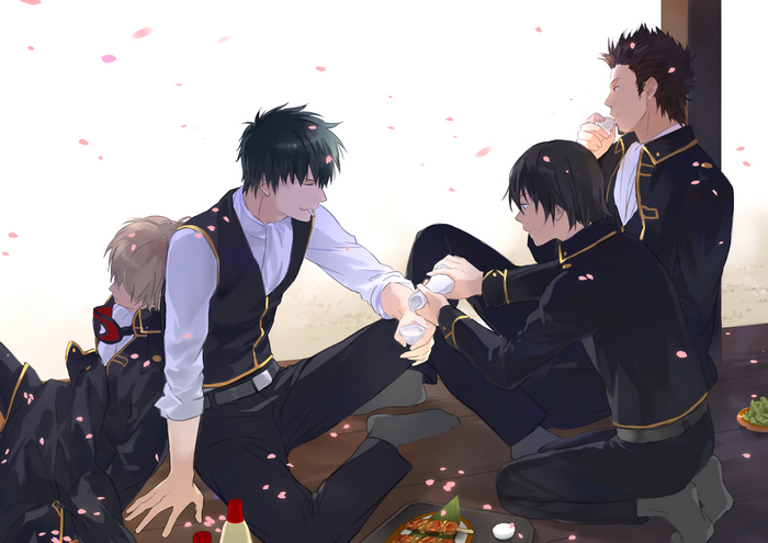 Okita Sougo and friends drinking sake