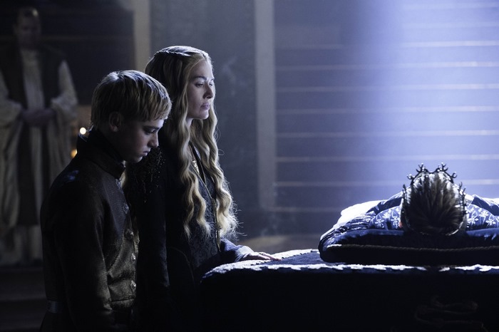 Tommen Baratheon and Cersei Lannister at a funeral