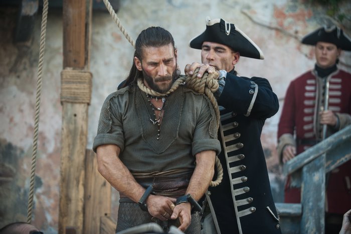 Charles Vane from Black Sails being hanged
