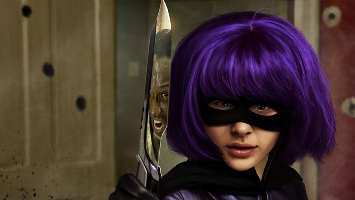 Hit-Girl from Kick-Ass holding a knife