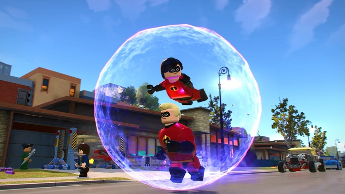 Mr. Incredible and Elastigirl from The Incredibles in a bubble