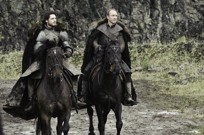 Roose Bolton and another man on horseback