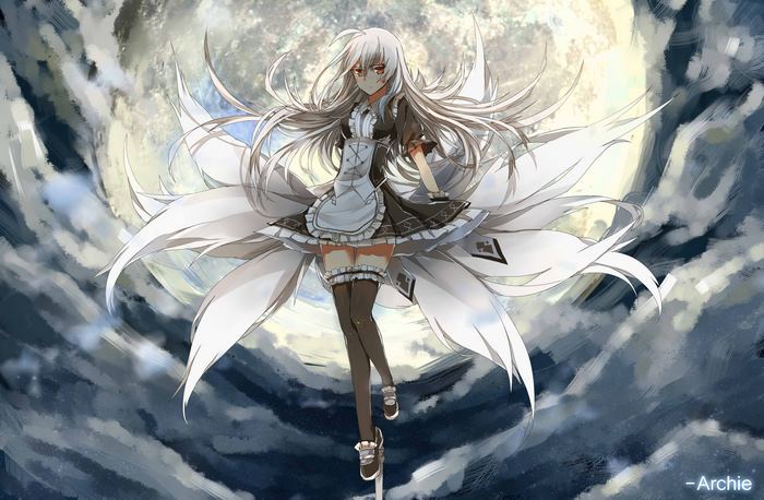 Anime girl with white hair and fox tails