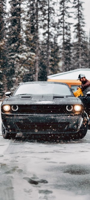 Dodge Challenger in Snow