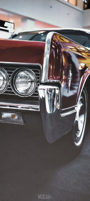 Shiny vintage car front details