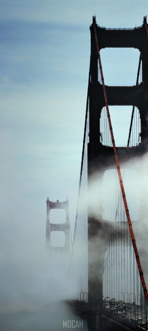 Golden Gate Bridge in Fog