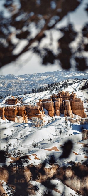 Snowy Bryce Canyon Hoodoos in Winter
