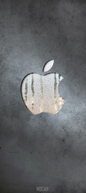 Apple logo with water droplets