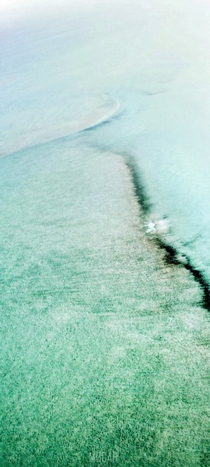 Abstract water surface with blurred lines