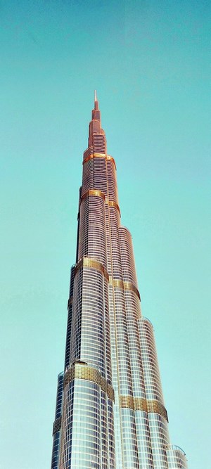 Burj Khalifa skyscraper against a clear blue sky