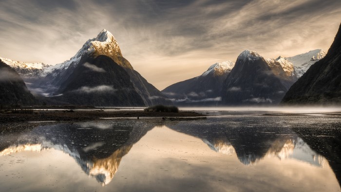 Milford Sound mountains reflected in the lake