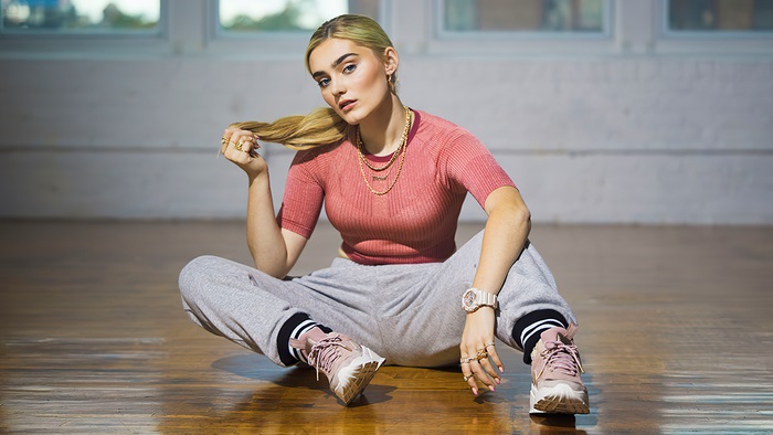 Meg Donnelly 4K