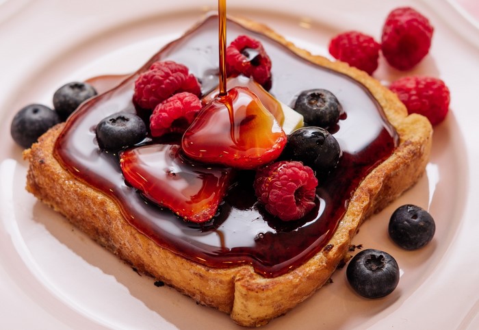 French toast with berries and syrup
