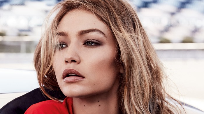 Gigi Hadid in a photoshoot, 4K