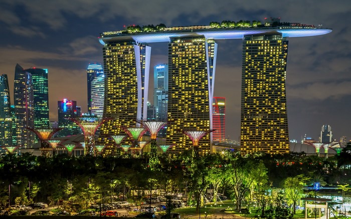 Marina Bay Sands and Gardens by the Bay at Night
