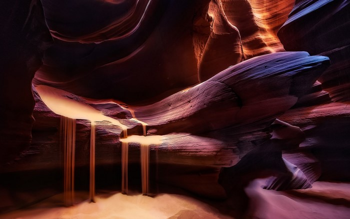 Antelope Canyon Sand Falls