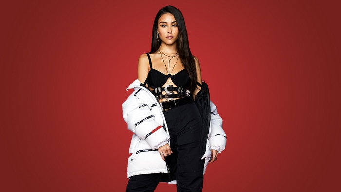 Madison Beer in a Photoshoot 4K